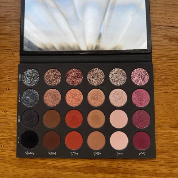 Used Tati Beauty Vol 1 Eyeshadow Palette - Picture 2 of 5